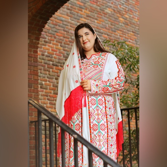 Palestinian Thobe W/ Matching Belt & Scarf - Picture 4 of 4